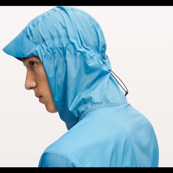 On Cloud Whether Jacket Niagara/Glacier Blue. Men’s M, L, XL NWT MSRP $239.99 - Picture 7 of 9